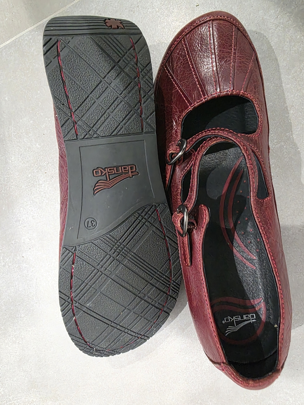 Dansko Women’s Red Leather Mary Jane Flats - Picture 4 of 4